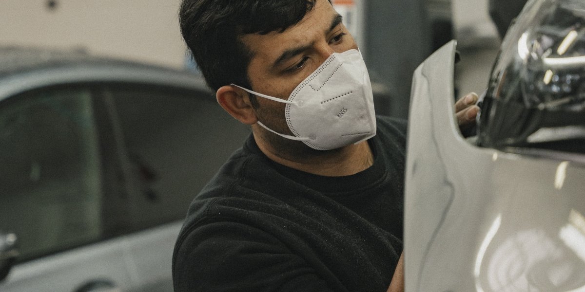 Traitement à l'ozone : désinfection et désodorisation de votre voiture