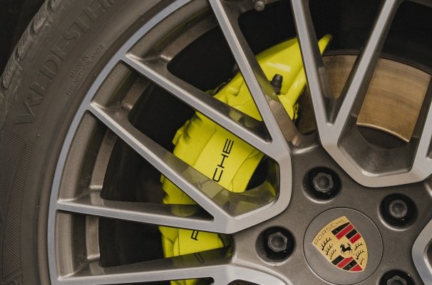 Uw remklauw in het kleur dat u verlangt.